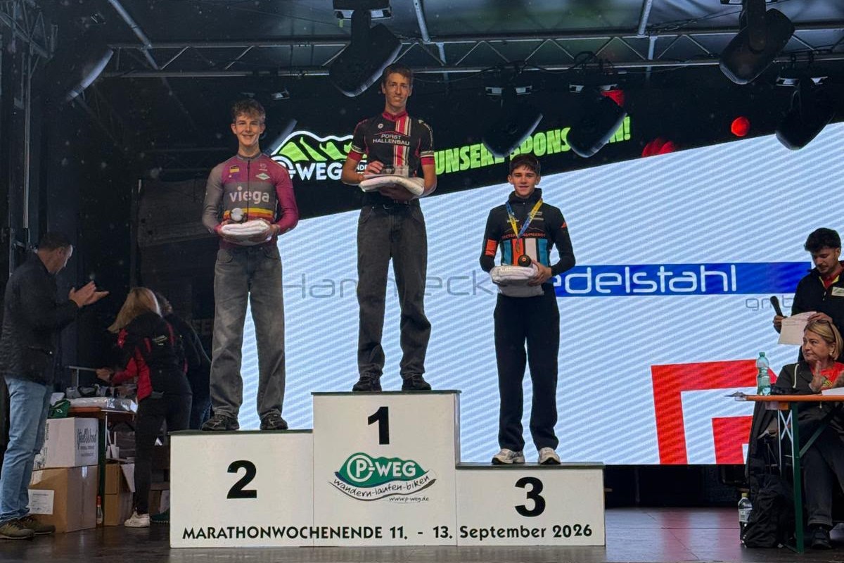 Podium beim P-Weg MTB Marathon in Plettenberg